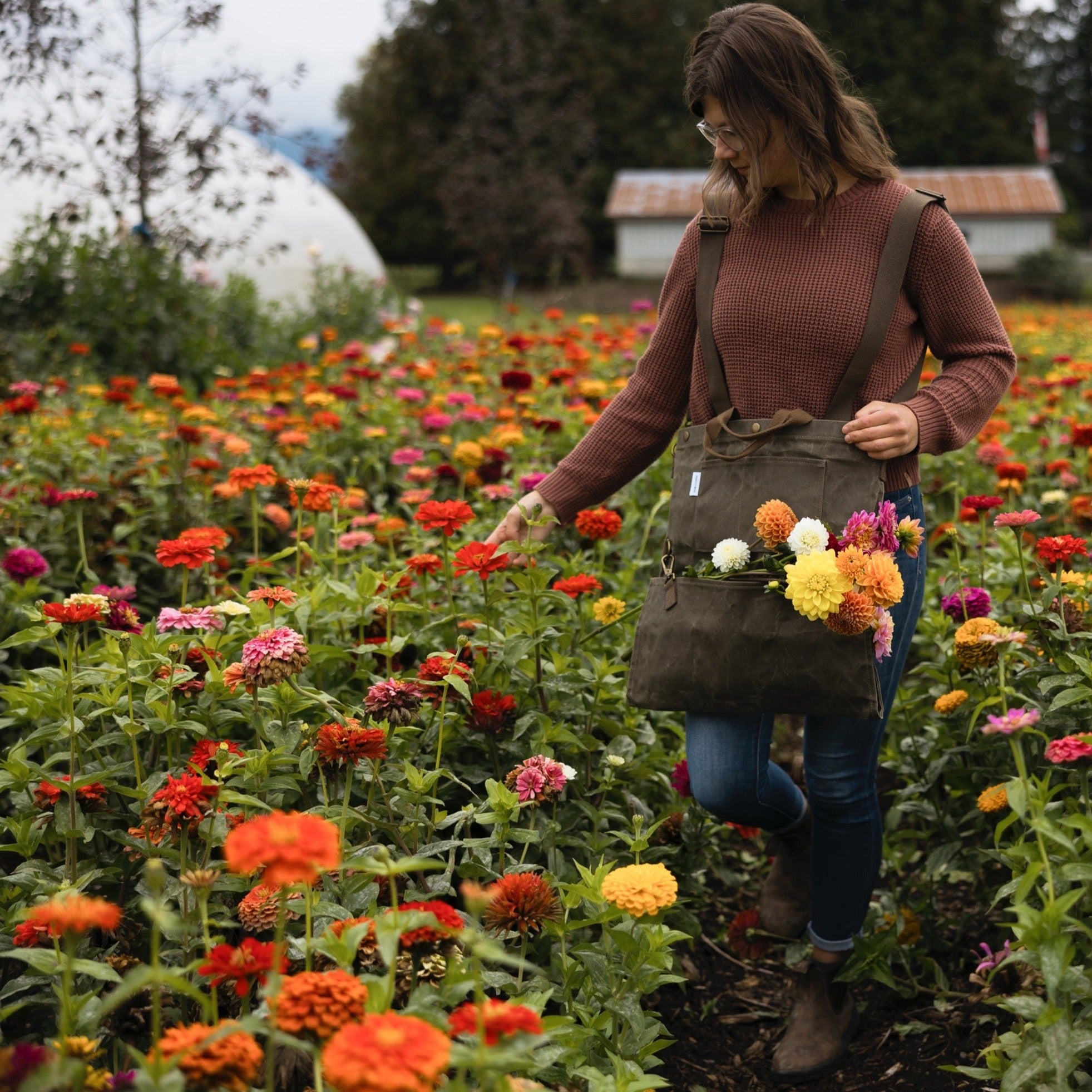 Fireld Bag The Field Bag – Sproutbox Garden